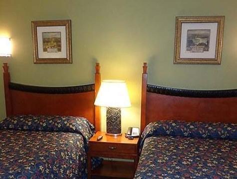Budget Inn Williamsport Buitenkant foto